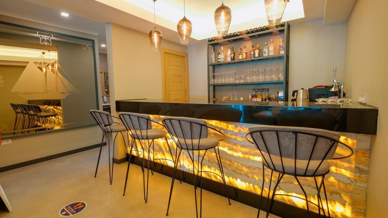 Alesta Midtown Aparthotel Fethiye Exterior photo