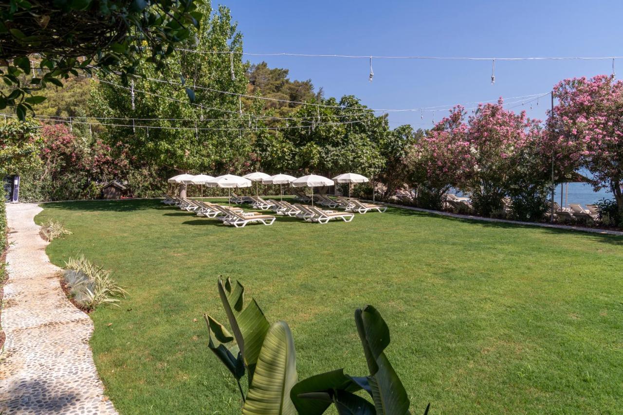 Alesta Midtown Aparthotel Fethiye Exterior photo