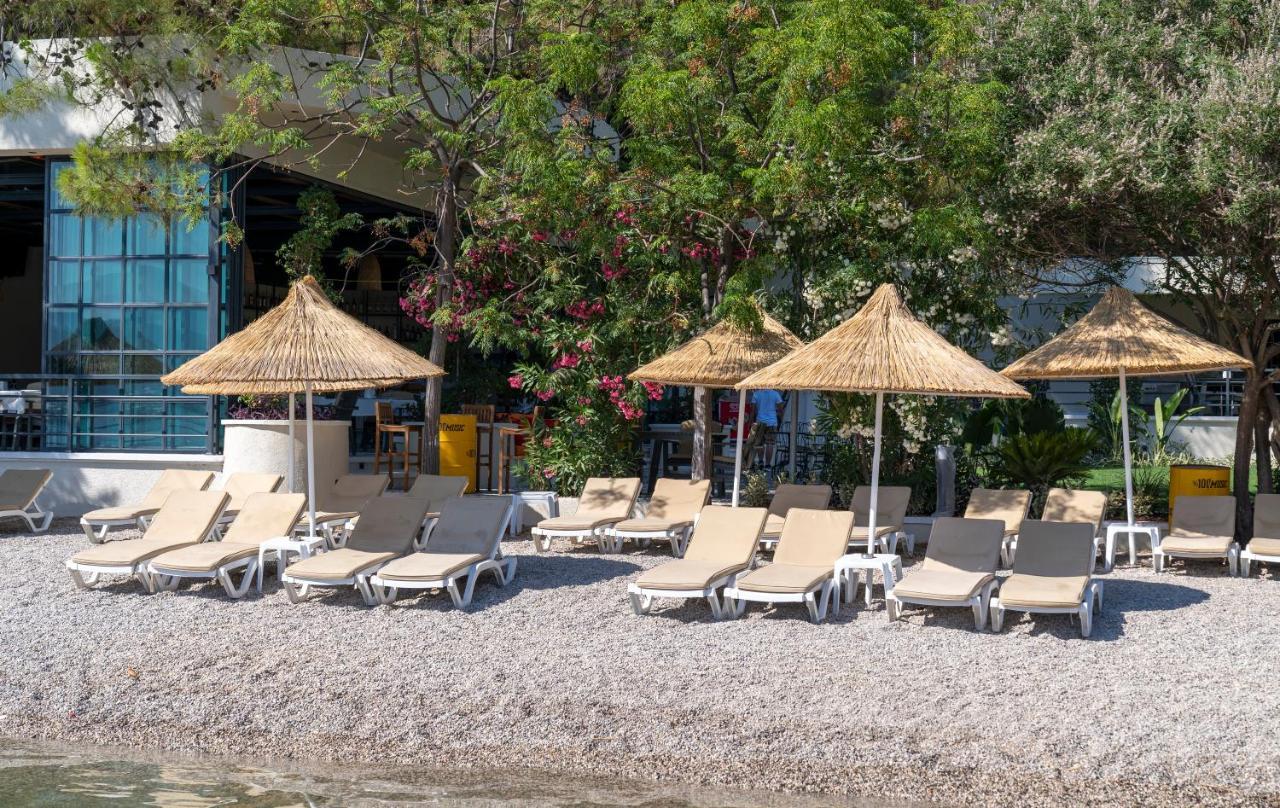 Alesta Midtown Aparthotel Fethiye Exterior photo