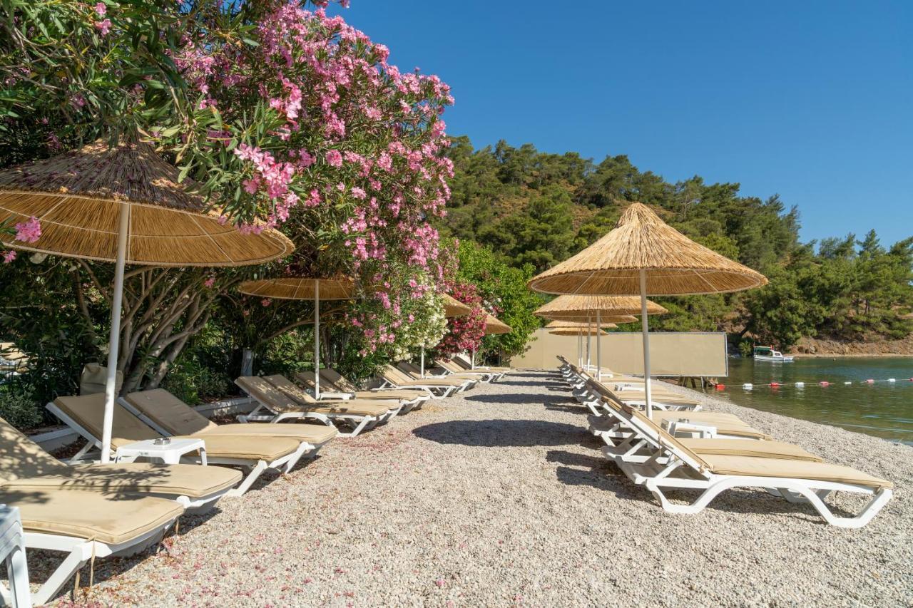Alesta Midtown Aparthotel Fethiye Exterior photo