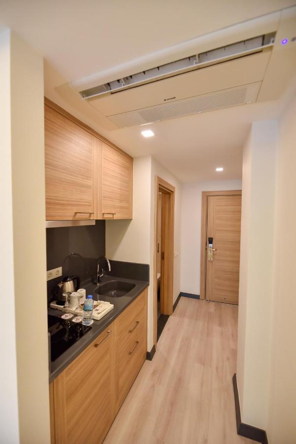 Alesta Midtown Aparthotel Fethiye Exterior photo